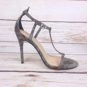 Chinese Laundry Leo Camouflage Olive Open Toe Ankle Strap Pupms High Heels 9M